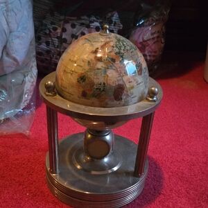 Mother Of Pearl Globe